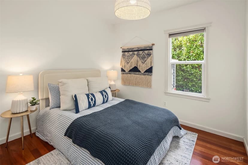Property photo for 1633 27th Avenue, Seattle photo 10
