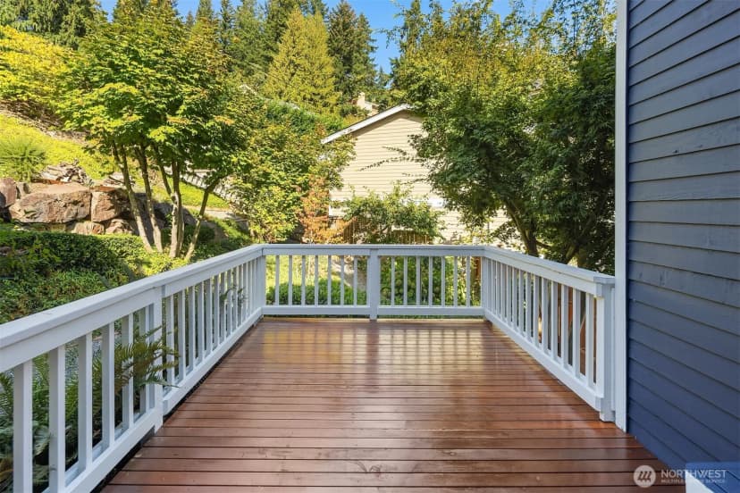 Property photo for 3011 197th Avenue Se, Sammamish photo 32