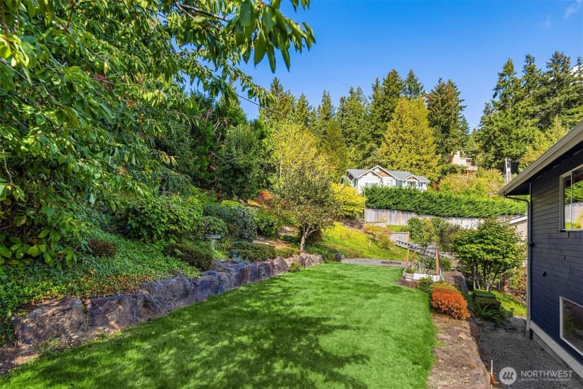 Property photo for 3011 197th Avenue Se, Sammamish photo 33