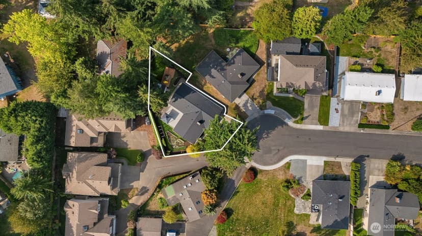 Property photo for 1825 Camas Avenue Ne, Renton photo 30