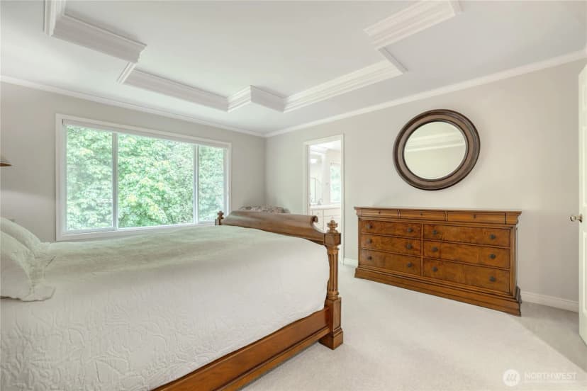 Property photo for 916 275th Place Se, Sammamish photo 18