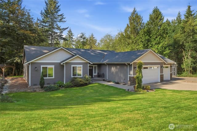 Property photo for 13922 Salvation Lane Se, Olalla photo 2