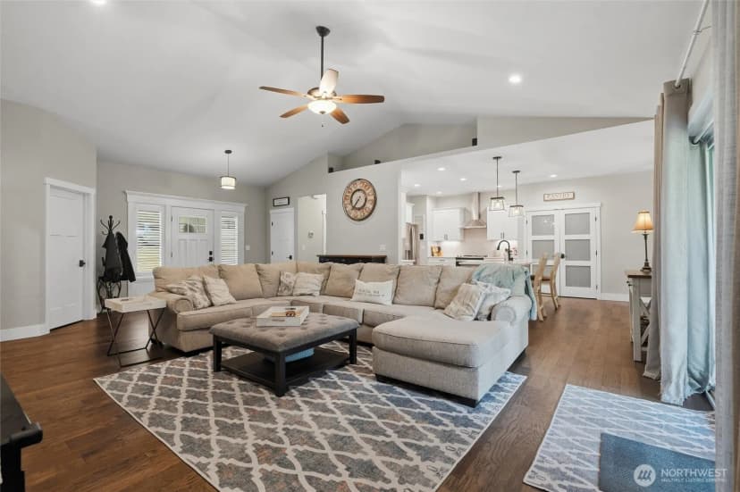 Property photo for 13922 Salvation Lane Se, Olalla photo 5