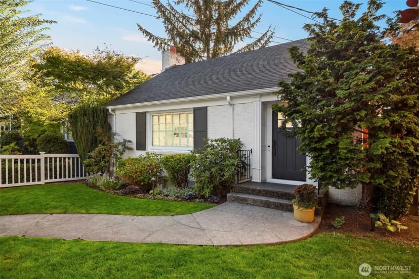 Property photo for 5019 36th Avenue Ne, Seattle photo 37