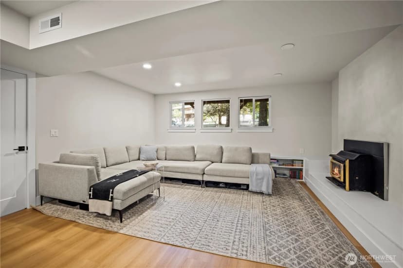 Property photo for 308 Point Fosdick Pl Nw, Gig Harbor photo 33