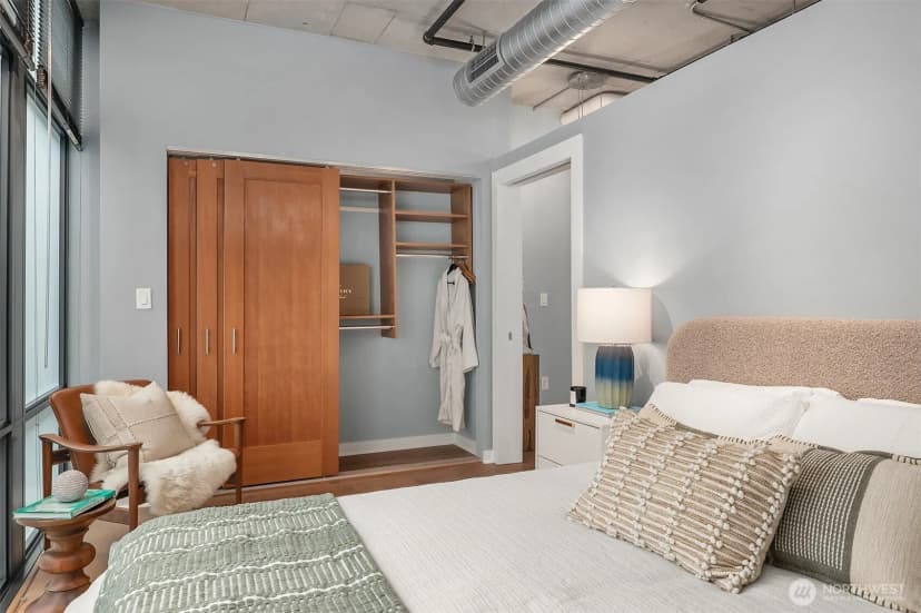 Property photo for 2720 3rd Avenue #405, Seattle photo 17