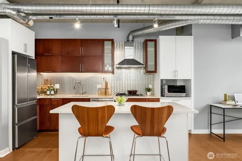 Property photo for 2720 3rd Avenue #405, Seattle photo 9