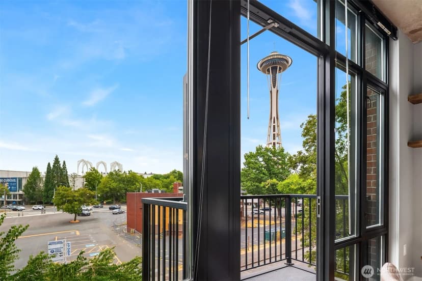 Property photo for 2720 3rd Avenue #405, Seattle photo 22