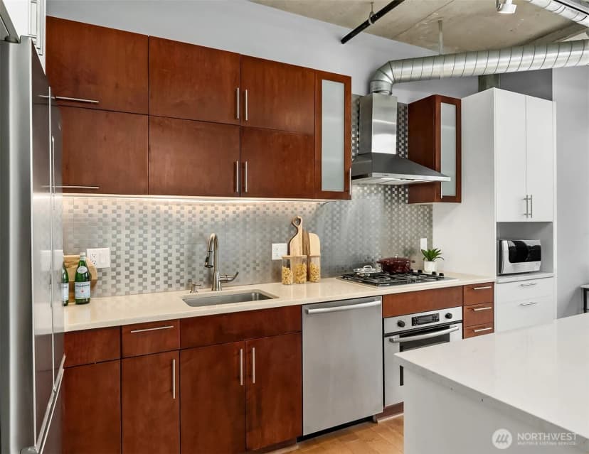 Property photo for 2720 3rd Avenue #405, Seattle photo 7