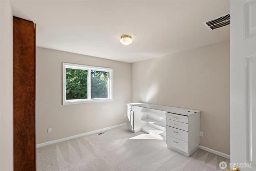 Property photo for 642 9th Court, Fox Island photo 32