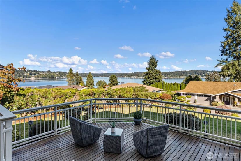 Property photo for 642 9th Court, Fox Island photo 14