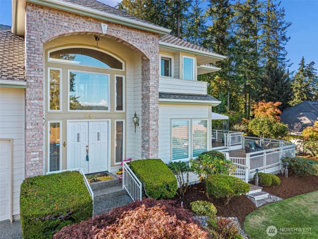 Property photo for 642 9th Court, Fox Island photo 4
