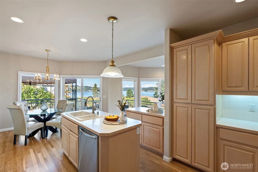 Property photo for 642 9th Court, Fox Island photo 17
