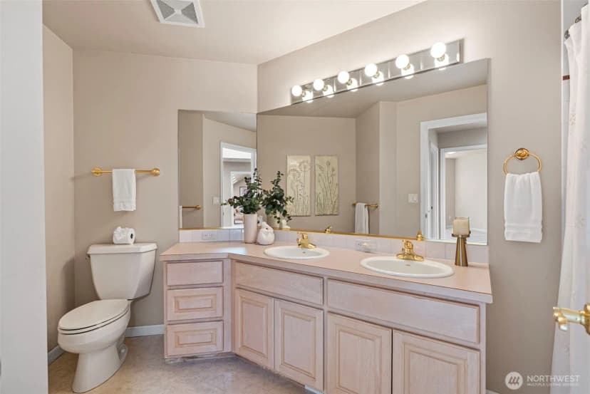 Property photo for 642 9th Court, Fox Island photo 31