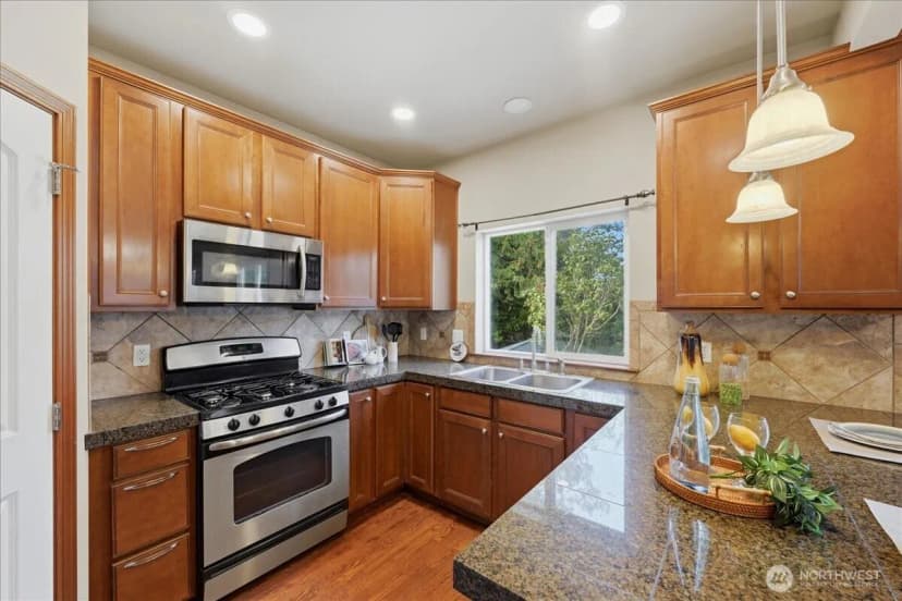 Property photo for 19530 25th Drive Se #1, Bothell photo 9