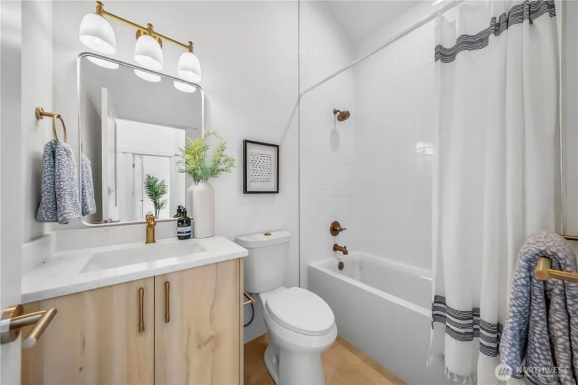 Property photo for 14338 Bagley Avenue N #unit B, Seattle photo 28