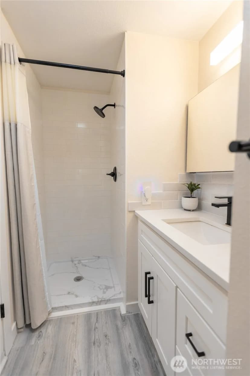 Property photo for 19114 130 Avenue Se, Renton photo 11