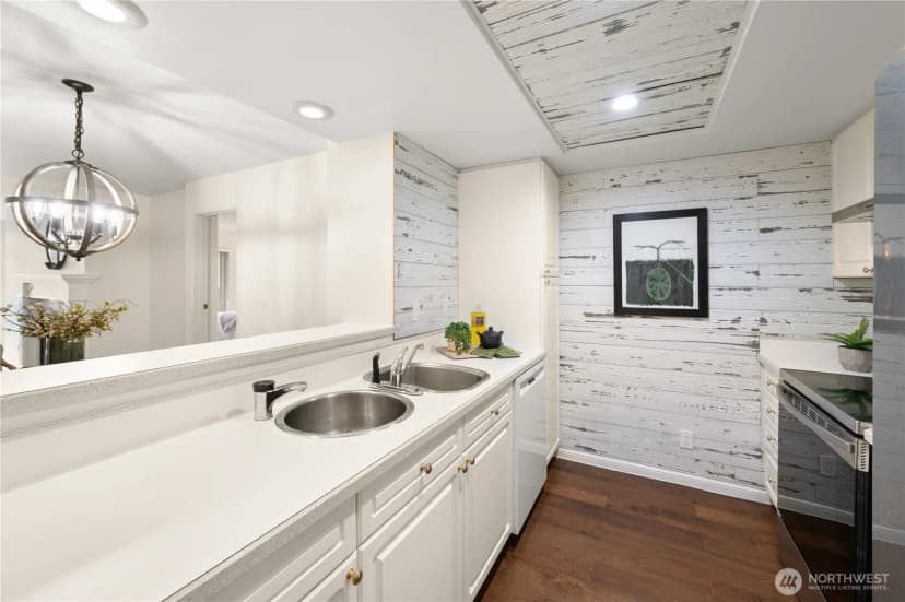 Property photo for 15508 Country Club Drive #a31, Mill Creek photo 6