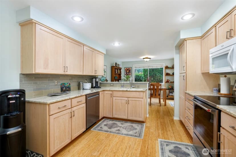 Property photo for 13911 13th Drive Se #b, Mill Creek photo 12