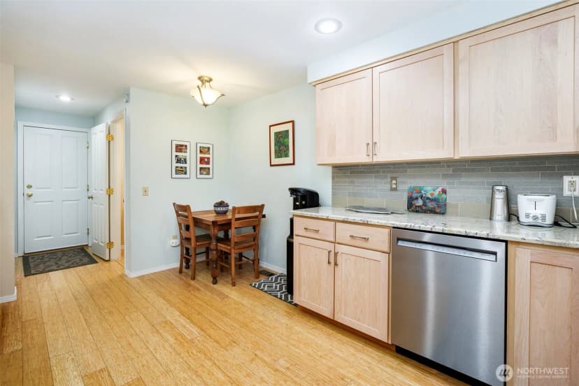 Property photo for 13911 13th Drive Se #b, Mill Creek photo 14
