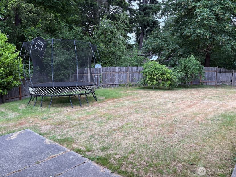 Property photo for 4134 149th Place Se, Bellevue photo 17