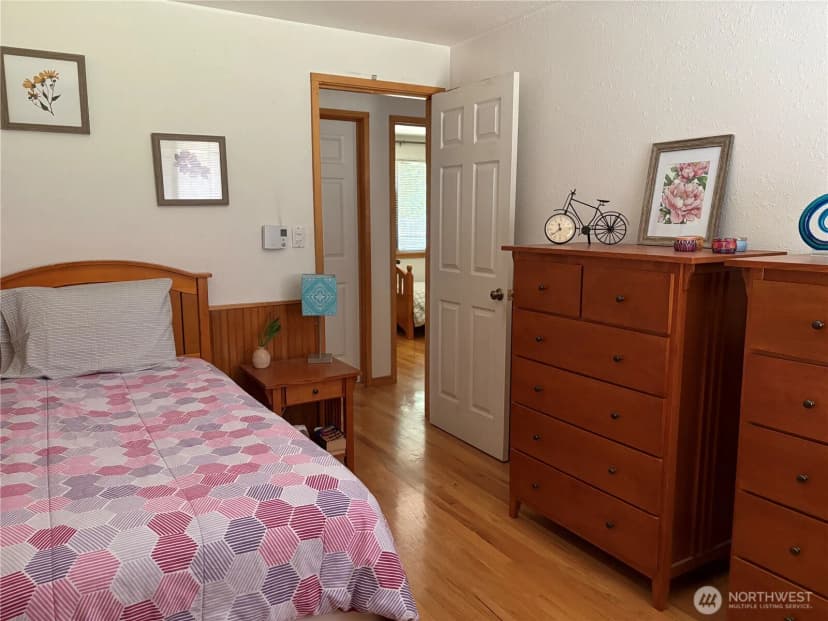 Property photo for 4134 149th Place Se, Bellevue photo 9
