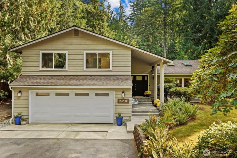 Property photo for 19316 183rd Avenue Ne, Woodinville photo 36