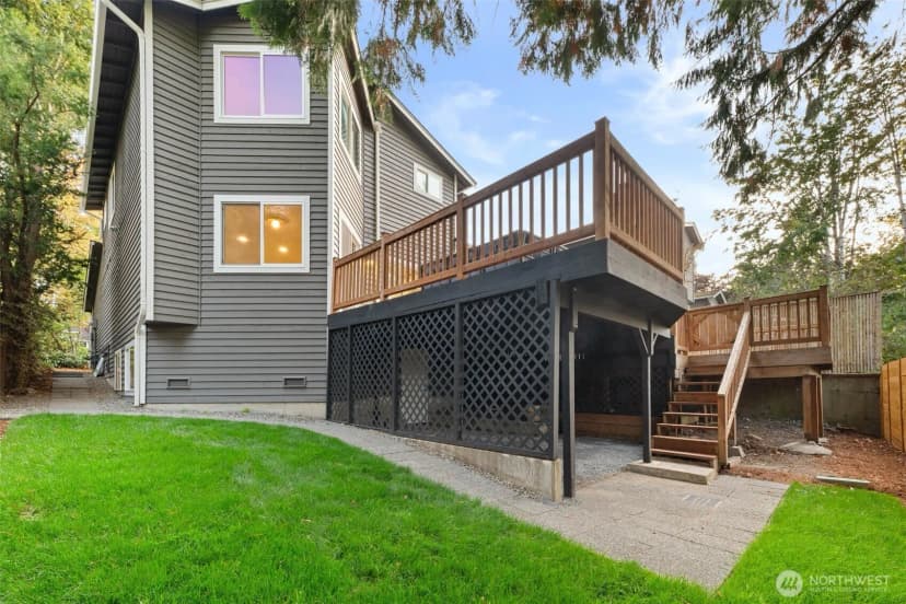Property photo for 11706 Ne 107th Place, Kirkland photo 33