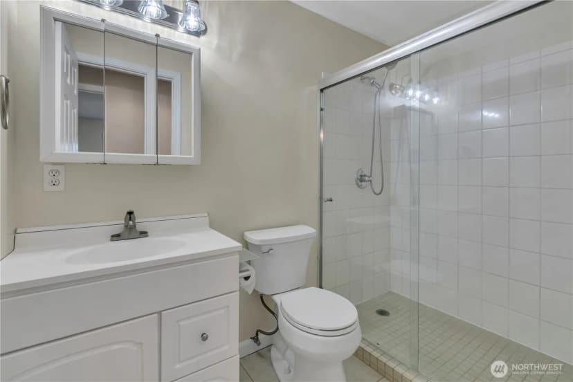 Property photo for 25618 116th Avenue Se, Kent photo 20