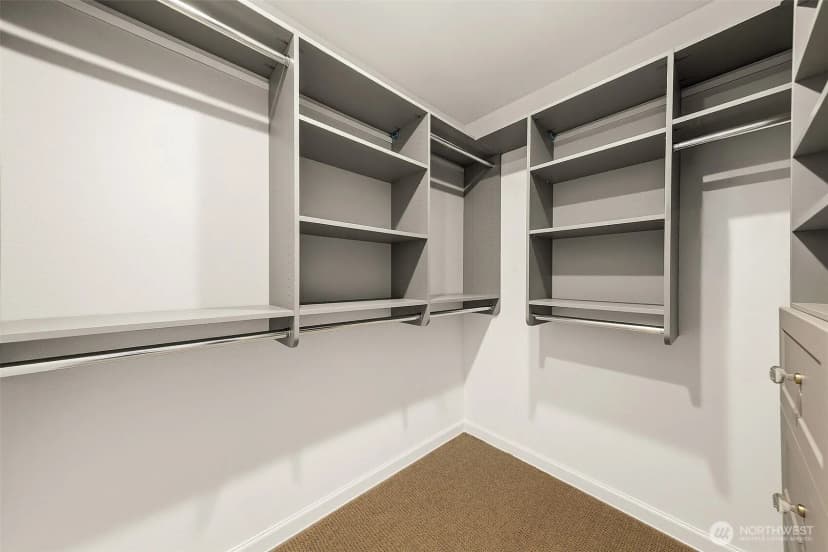Property photo for 1331 Harbor Avenue Sw #103, Seattle photo 14