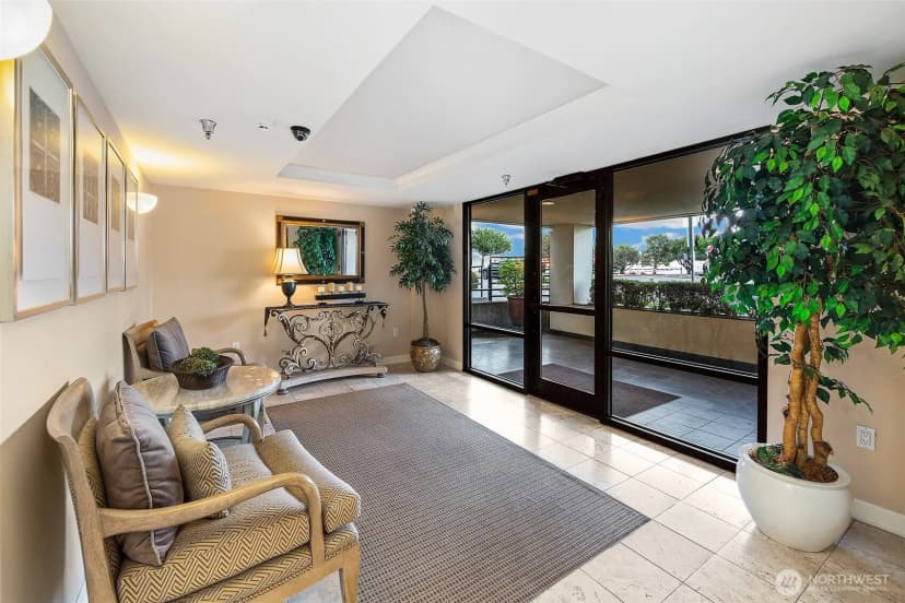Property photo for 1331 Harbor Avenue Sw #103, Seattle photo 27