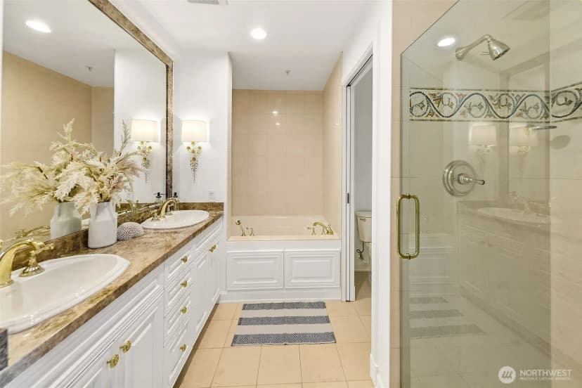 Property photo for 1331 Harbor Avenue Sw #103, Seattle photo 13