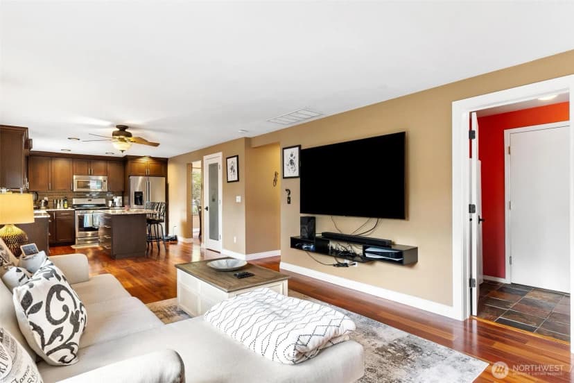 Property photo for 21645 Se 281st Street, Maple Valley photo 9