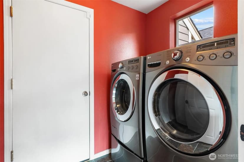 Property photo for 21645 Se 281st Street, Maple Valley photo 15