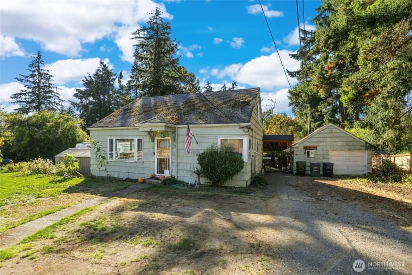 Property photo for 10024 Patterson Street S, Tacoma photo 3