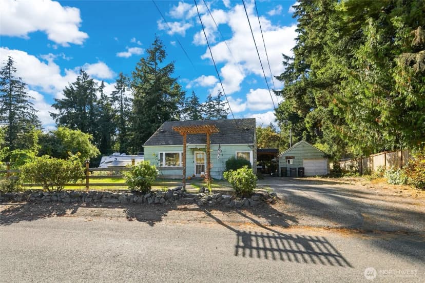Property photo for 10024 Patterson Street S, Tacoma photo 4