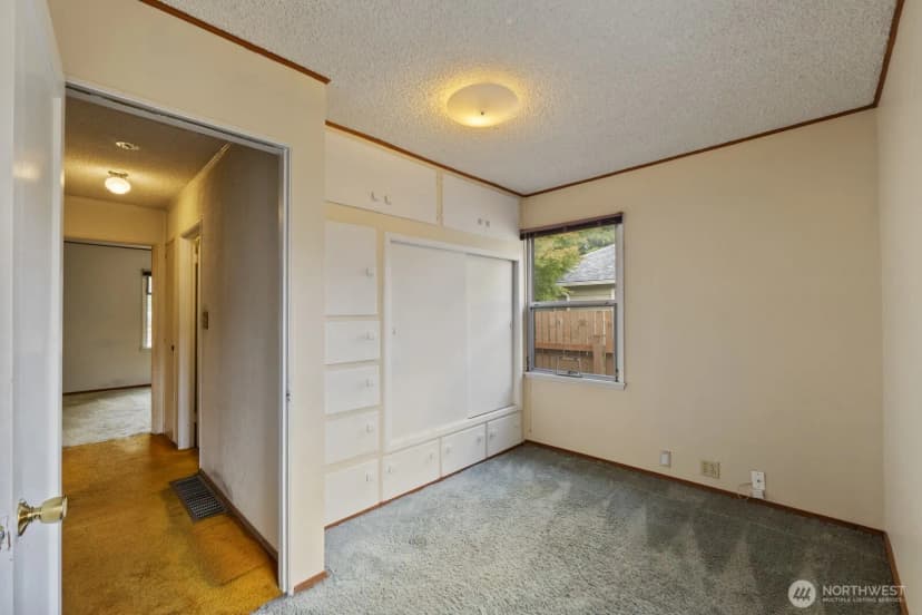 Property photo for 8216 21st Avenue Ne, Seattle photo 8