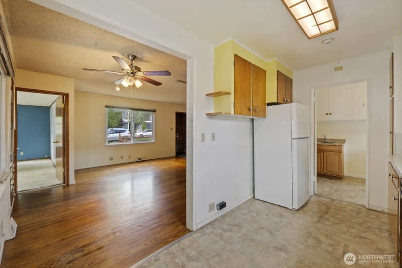 Property photo for 8216 21st Avenue Ne, Seattle photo 14