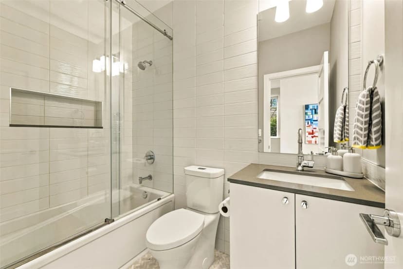 Property photo for 3715 Cascadia Avenue S, Seattle photo 29