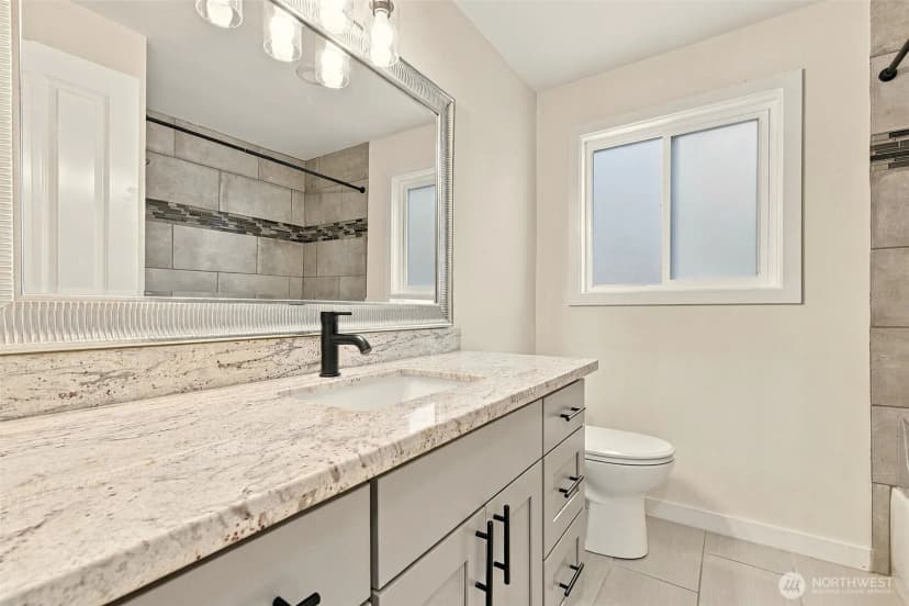 Property photo for 3722 27th Place W #201, Seattle photo 23