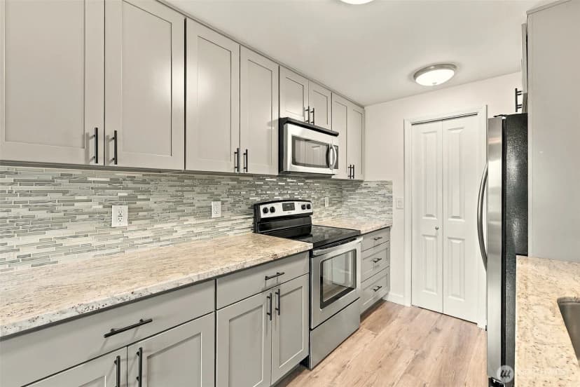 Property photo for 3722 27th Place W #201, Seattle photo 17