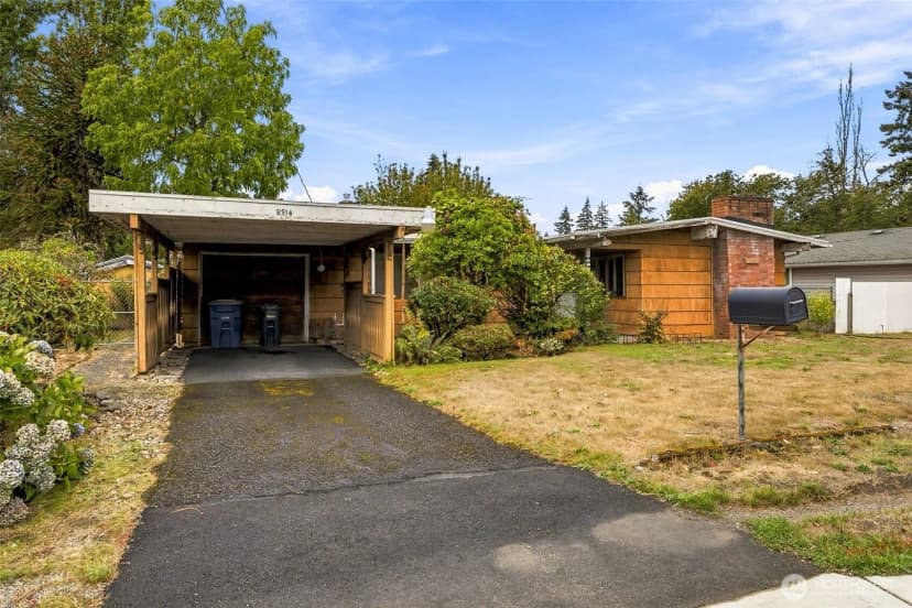 Property photo for 8914 Hipkins Road Sw, Lakewood photo 2