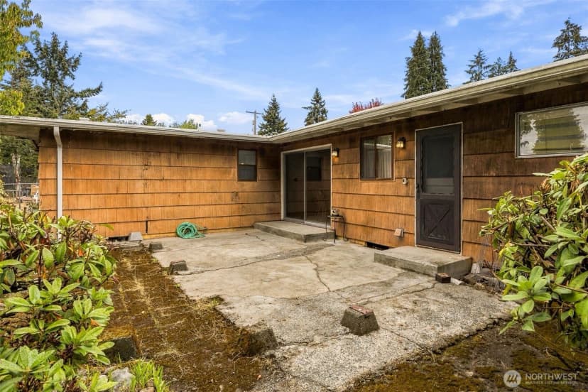 Property photo for 8914 Hipkins Road Sw, Lakewood photo 16