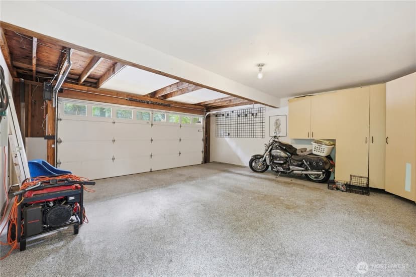 Property photo for 1827 218th Place Ne, Sammamish photo 32