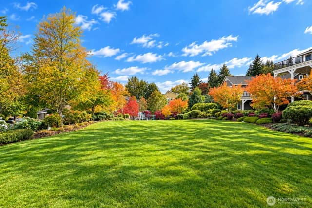 Property photo for 3894 201st Court Se, Sammamish photo 3