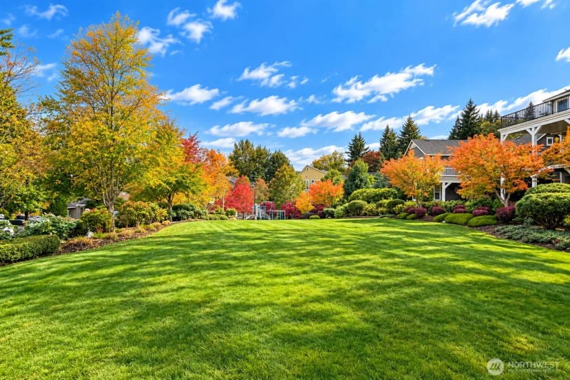 Property photo for 3894 201st Court Se, Sammamish photo 3