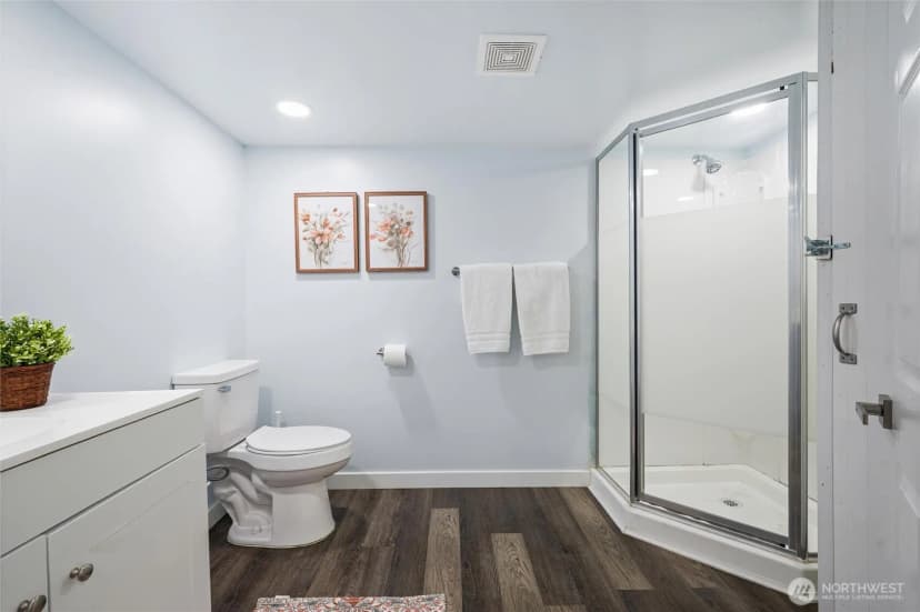Property photo for 13701 115th Avenue Ne, Kirkland photo 29