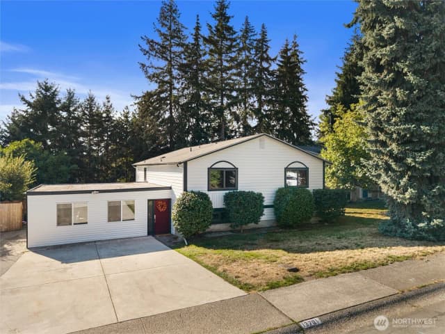Property photo for 13701 115th Avenue Ne, Kirkland