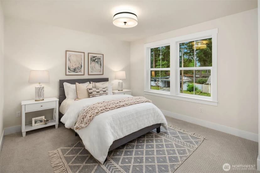 Property photo for 816 165th Avenue Ne, Bellevue photo 29