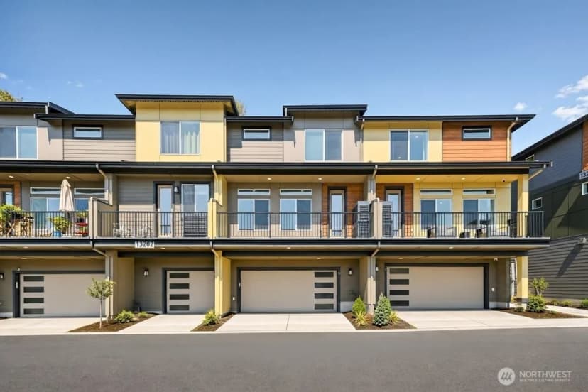 Property photo for 13202 Ne 127th Court #d, Kirkland